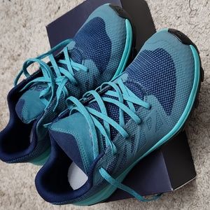 Salomon Women's Outline Hiking Shoes